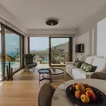 Villa 2s Sivota