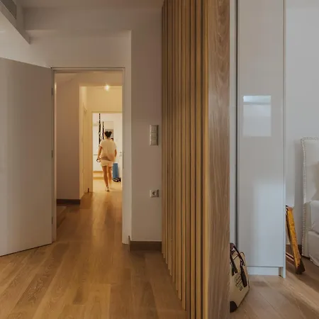 2s Villa *